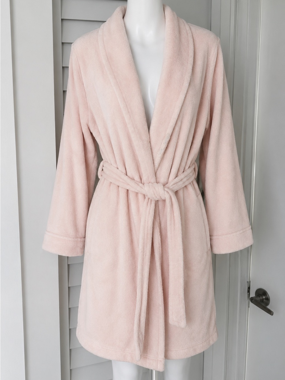 Calvin Klein Light Pink Plush Bathrobe with Shawl Collar